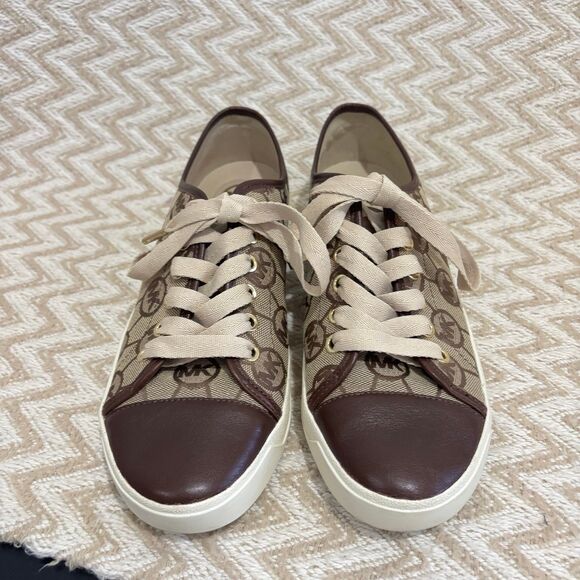 Micheal Kors Women’s Shoes City Sneakers Logo Print - Picture 2 of 9